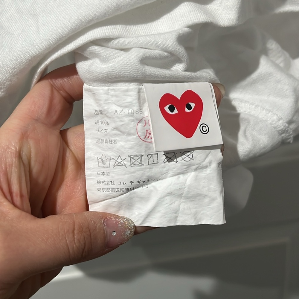 Cdg Tshirt - image 4